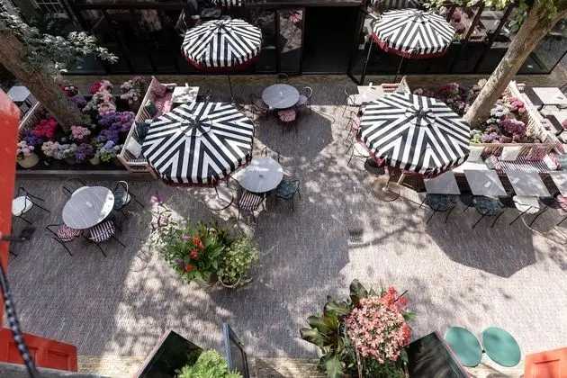 Luxury Tek Büyük Yataklı Oda