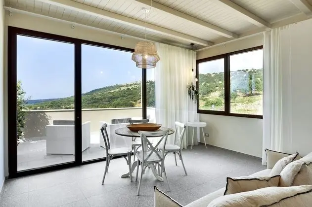 Süit, 1 Büyük (Queen) Boy Yatak ve Çekyat, Teras