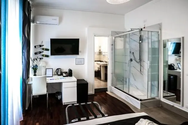 Standard Tek Büyük Yataklı Oda, Banyolu/Duşlu, Bahçe Manzaralı