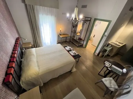 Superior Oda, Balkon, Tepe Manzaralı