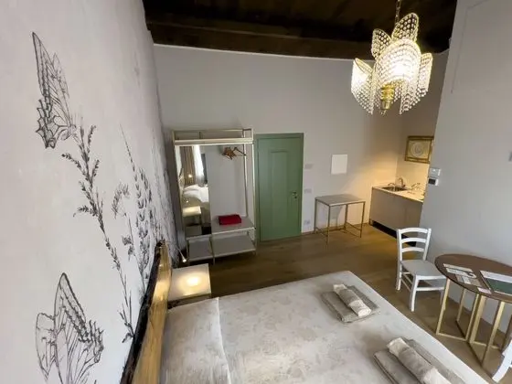 Superior Oda, Balkon, Tepe Manzaralı