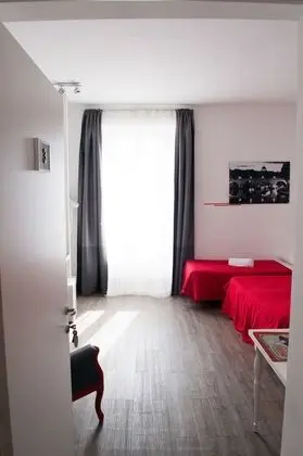 Üç Kişilik Oda
