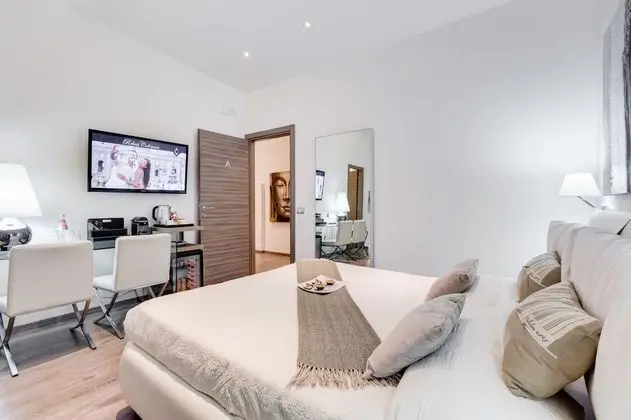 Süit, Sıcak Su Küveti