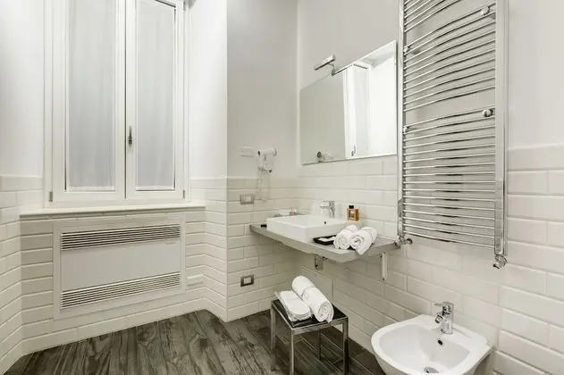 Süit, Sıcak Su Küveti