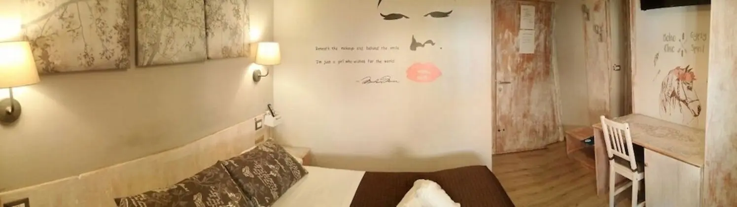 Tek Büyük Yataklı Oda