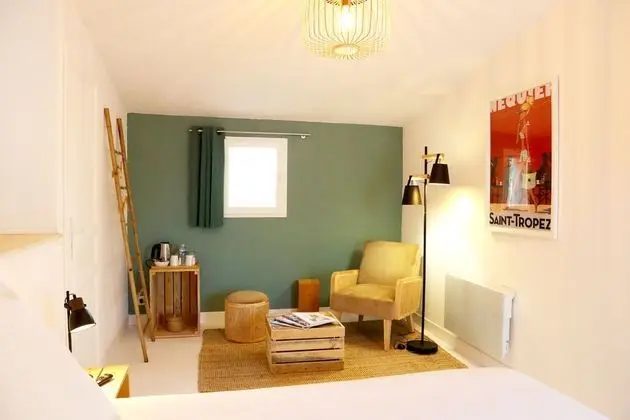 Comfort Tek Büyük Yataklı Oda (Saint-Tropez)