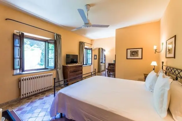 Classic Süit, 1 Büyük (Queen) Boy Yatak, Sigara İçilmez, Kule