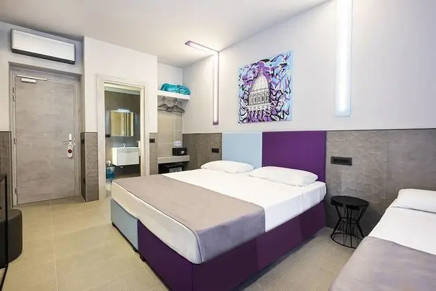 Family Oda, Bağlantılı Odalar