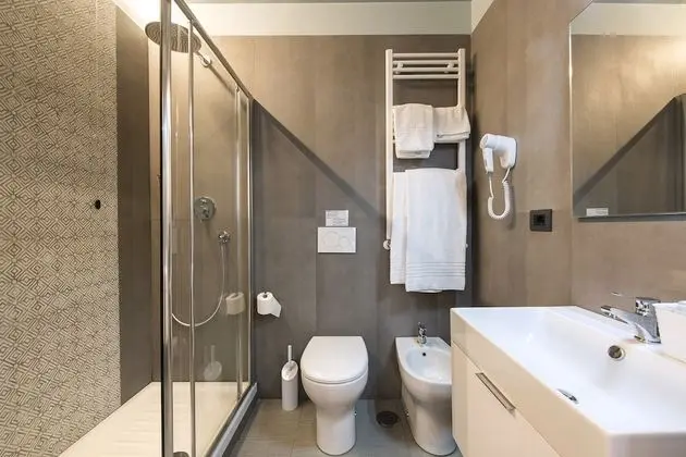 Family Oda, Bağlantılı Odalar