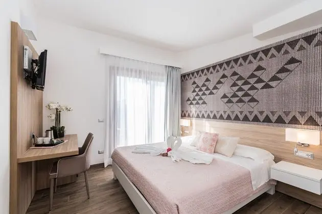 Superior Tek Büyük Yataklı Oda