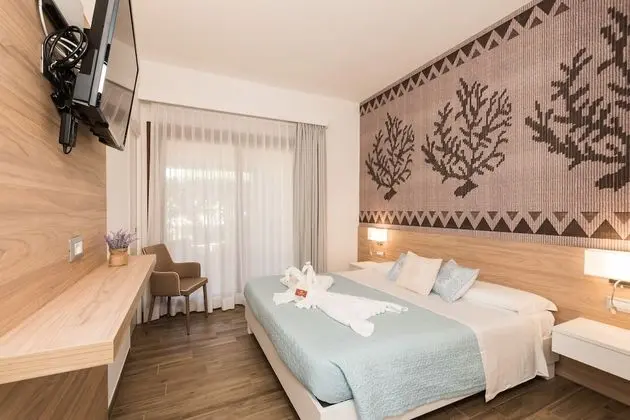 Tek Büyük Yataklı Oda, Veranda