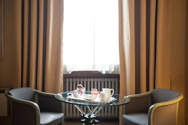 Comfort Tek Büyük Yataklı Oda