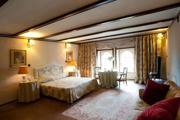 Süit, 1 En Büyük (King) Boy Yatak