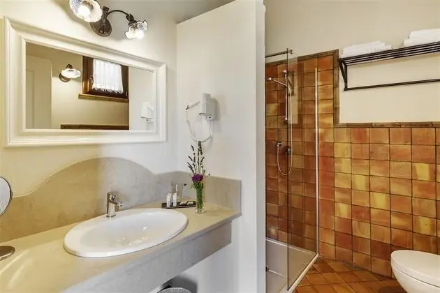 Deluxe Tek Büyük Yataklı Oda, 1 Yatak Odası