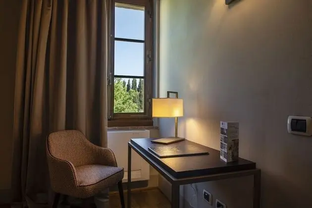 Classic Tek Büyük Yataklı Oda