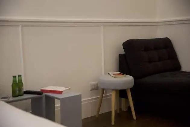 Junior Süit, Balkon