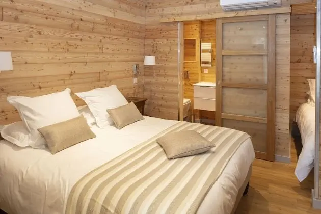 Comfort Üç Kişilik Oda (Mélèze)