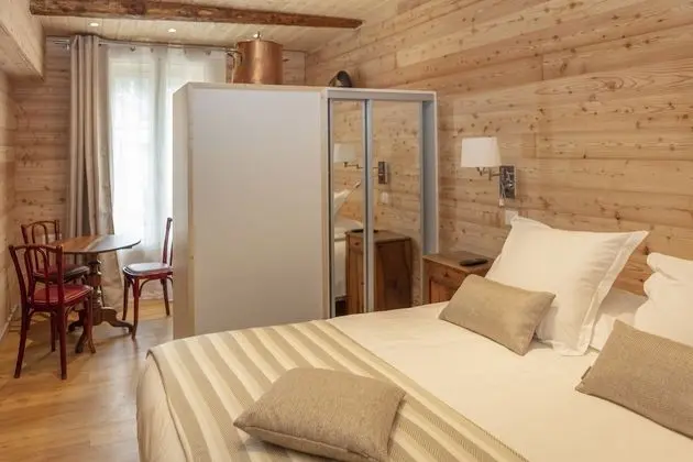 Comfort Üç Kişilik Oda (Mélèze)