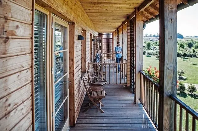 Superior Oda, Balkon