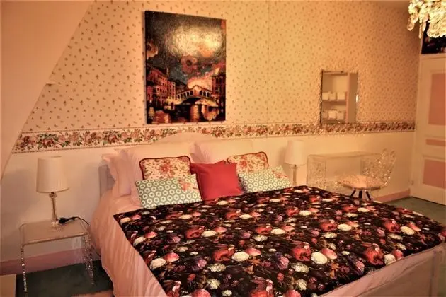Tek Büyük Yataklı Oda, Dağ Manzaralı (Romantique)