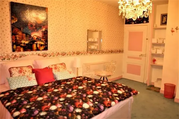 Tek Büyük Yataklı Oda, Dağ Manzaralı (Romantique)