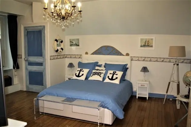 Tek Büyük Yataklı Oda, Nehir Manzaralı (Marine)