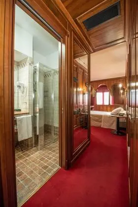 Deluxe Tek Büyük Yataklı Oda, Balkon