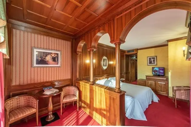 Deluxe Tek Büyük Yataklı Oda, Balkon