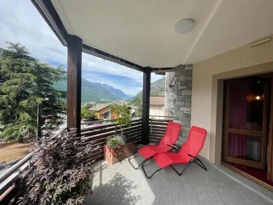 Deluxe Tek Büyük Yataklı Oda, Balkon