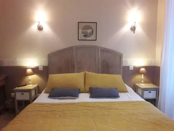 Comfort Tek Büyük Yataklı Oda