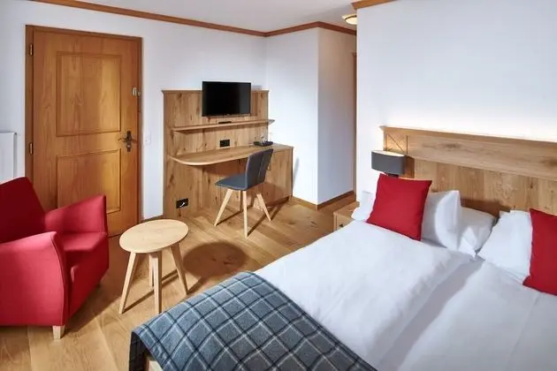 Tek Büyük Yataklı Oda (North)