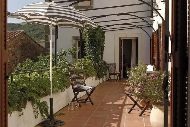 Premium Tek Büyük veya İki Ayrı Yataklı Oda, Banyolu/Duşlu (commune)