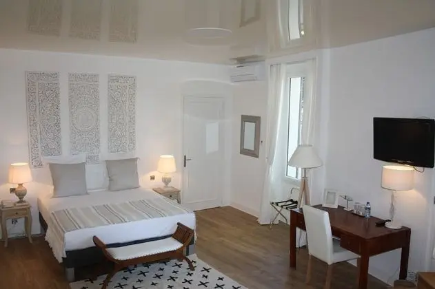 Deluxe Tek Büyük Yataklı Oda (El Drad)