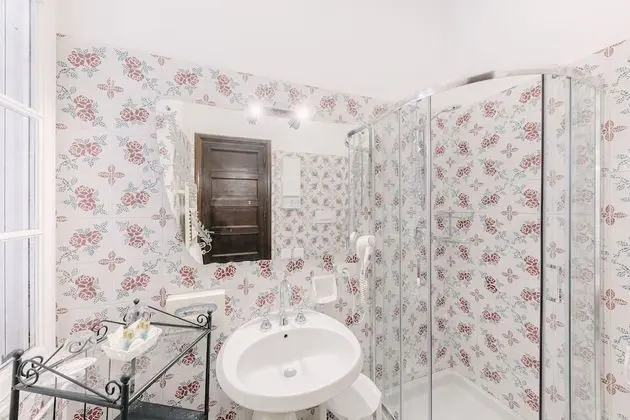 Deluxe Tek Büyük veya İki Ayrı Yataklı Oda, Deniz Manzaralı