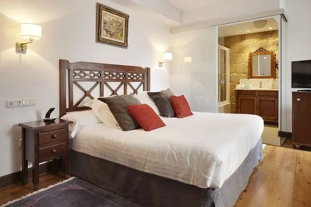 Classic Tek Büyük Yataklı Oda