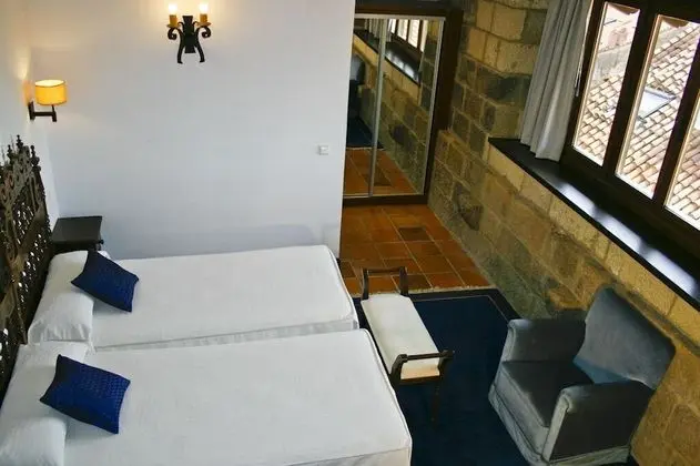 Classic Tek Büyük Yataklı Oda