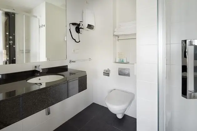 Tek Büyük Yataklı Oda, Deniz Manzaralı