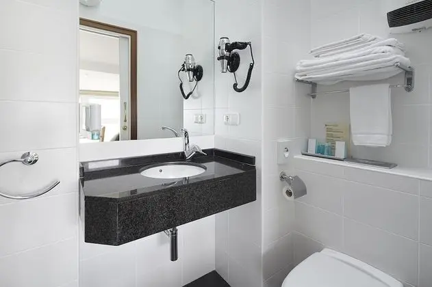 Tek Büyük Yataklı Oda, Deniz Manzaralı