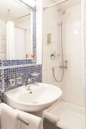 Classic Oda, Sigara İçilmez, Bahçe Manzaralı