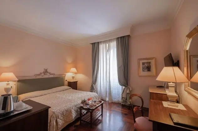 Junior Süit (Superior)