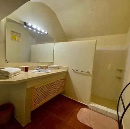 Süit, 1 Büyük (Queen) Boy Yatak (Cumin)