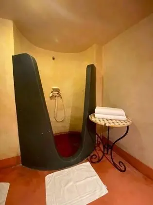 Tek Büyük Yataklı Oda, Bahçe Manzaralı