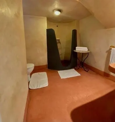 Tek Büyük Yataklı Oda, Havuz Manzaralı