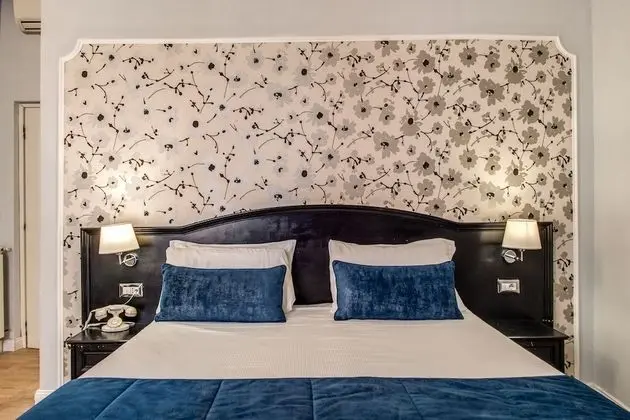 Superior Tek Büyük veya İki Ayrı Yataklı Oda