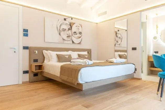 Junior Stüdyo Süit