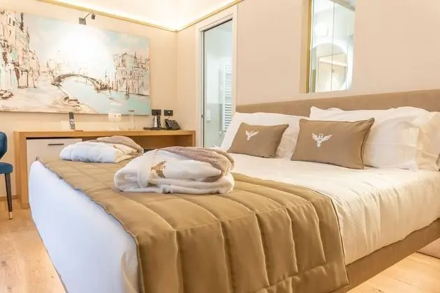 Superior Tek Büyük Yataklı Oda