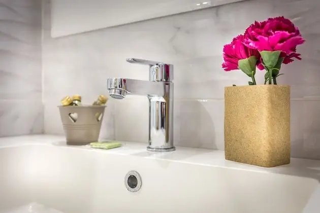 Economy Tek Büyük Yataklı Oda