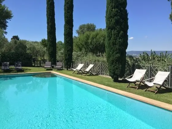 Apart Daire, Havuz Manzaralı