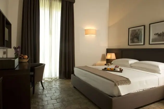 Deluxe Tek Büyük veya İki Ayrı Yataklı Oda