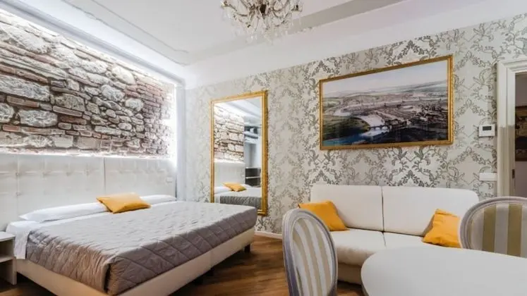 Luxury Dört Kişilik Oda, Sigara İçilmez, Özel Banyo (Carmen)